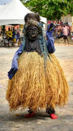 Etu mmanwụ Oriọkpa, Akatakpa na Omabe si akpazị ike ọjọọ na Nsụka
