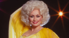 المغنية الأمريكي دوللي بارتون