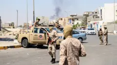 صورة أرشيفية لأفراد الوحدة المسلحة الليبية في طرابلس، ليبيا