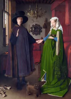 "O Casal Arnolfini", de Jan van Eyck, ilustra um casal do século 15 em um quarto. Ela veste um vestido longo de grosso tecido verde e estende sua mão para o homem, com chapéu grande e capa escura. Há tamancos no chão e um cachorro passeia em frente deles