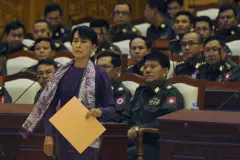 ၂၀၁၂ ခုနှစ်က လွှတ်တော်ထဲမှာ တွေ့ရတဲ့ ဒေါ်အောင်ဆန်းစုကြည်