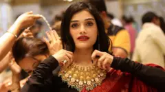 શું સોના ચાંદી તાંબા કે પિતળને કાટ લાગે, સોના તાંબા અને પિત્તળની ઉપર પીળો લીલો રંગ કેમ આવે, કાટ એટલે શું, કાટ કેવી રીતે લાગે., બીબીસી સાથે સમજો, બીબીસી ગુજરાતી, બીબીસી ન્યૂઝ ગુજરાતી, 