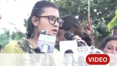 विद्यार्थी नेता नेहा बोरावर झारखंडमध्ये शाईफेक, नेमकं काय घडलं?