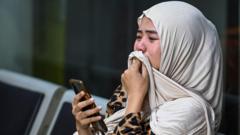 'Saya pikir saya meninggal' – Apa penyebab kecelakaan kereta api di Bekasi Timur, dan bagaimana agar tragedi tidak terulang?