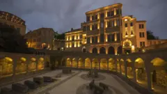 ملتانی کاروان سرائے