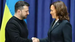 Камала Гарріс і Володимир Зеленський