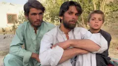 शोएब अहमद , रशीद अहमद, मोहम्मद इलियास 