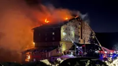 Požar u hotelu u turskom ski-centru: „Ako ne skoče, izgoreće”