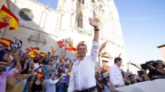 Muhafazakarların lideri Alberto Núñez Feijóo