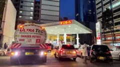Imirongo y'abarondera igitoro muri Kenya mu kwezi kwa kane