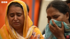 মাইলস্টোন দুর্ঘটনা: 'স্কুলে আসার কথা শুনলেই ও কেমন যেন করে'