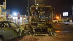 የተቃጠሉ ተሽከርካሪዎች 