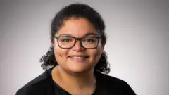 نینا لا هم د OCD سره ژوند کوي مګر زده کړې یې کړې چې څنګه یې په ښه توګه اداره کړي