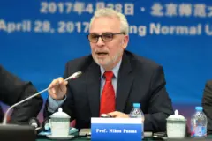 Nikos Passas