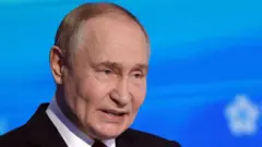 Би-Би-Си Кыргыз кызматы Владимир Путиндин Кыргызстанга сапарларынын хронологиясын талдайт