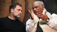 राहुल गांधी और मल्लिकार्जुन खड़गे