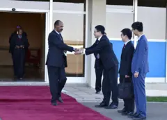 ፕረዚደንት ኢሳይያስ ናብ ቻይና ኣብ ዝተበገሰሉ፡ መዓርፎ ነፈርቲ ኣስመራ