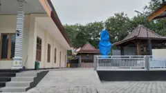 patung maria
