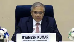 ચૂંટણી કમિશનર 