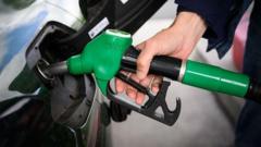 原油価格が急落　停戦中のホルムズ海峡「開放」とイラン発表