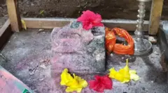 இலங்கையின் தொல்லியல் பெறுமதியான ஆதிலிங்கேஸ்வரர் ஆலயம் உடைப்பு - அரசாங்கம் கூறுவது என்ன?