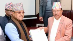 कांग्रेस शेरबहादुर देउवा पक्षका कार्यवाहक सभापति पूर्णबहादुर खड्का