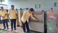 .