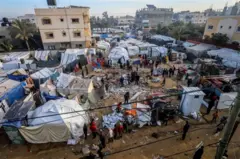 Gaazaattibakka namoonni buqqa'an qubatan, Israa'el ammoo haleelte