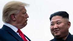 США решили сократить масштаб учений c Южной Кореей. Трамп признался, что у него хорошие отношения с лидером КНДР