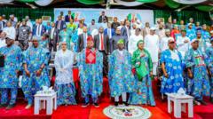 Lẹ́yìn ìpàdé àpapọ̀ l'Abuja, wo àwọn tí yóó tukọ̀ APC fọ́dún mẹ́rin