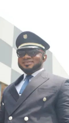Esi m n'ịgba ọkada banye n'ịkwọ ụgbọelu- Captain Callistus
