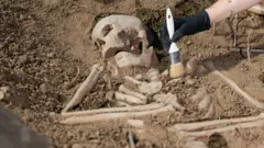 انسان کا کنکال زمین سے برامد