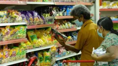 VAT බදු වැඩි කිරීම ගැන ඔබ දැනගත යුතු ම කරුණු 5ක්