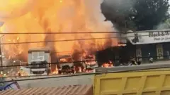 தமிழக- கர்நாடக எல்லையில் நடந்த பட்டாசு வெடிவிபத்து