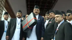 अर्थमन्त्री महत