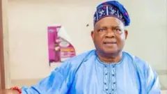 OLoye Kola Oyewọ
