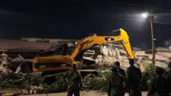 the collapse happened on Sunday 