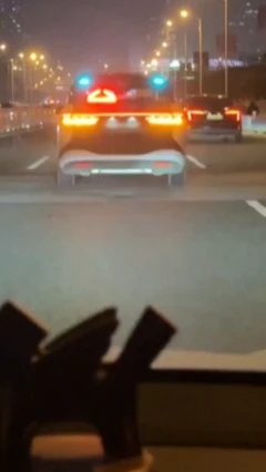 ரோபோ டாக்சி