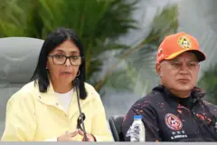Delcy Rodríguez y Diosdado Cabello.