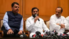 ప్రస్తుతం సీఎం రేసులో ముగ్గురి పేర్లు ముందంజలో ఉన్నాయి, ఏక్‌నాథ్ శిందే, దేవేంద్ర ఫడణవీస్, అజిత్ పవార్