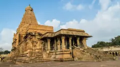 தஞ்சை பெரிய கோவில், ராஜ ராஜ சோழன், தஞ்சாவூர்