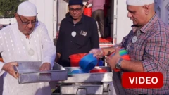 சென்னையில் முஸ்லிம்களுக்கு ரமலான் உணவு வழங்கும் சூஃபி தர் கோவில்