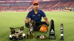 වයිභාව් සූර්යවංශි: IPL වාර්තා බිඳ දමමින් 2026 සම්මාන රැසක් තමන් සතු කර ගත් 15 හැවිරිදි ක්‍රීඩකයා