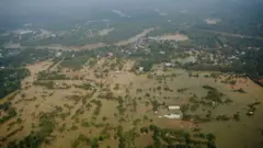 ජලගැලීම්වලට හසුවූ ප්‍රදේශ