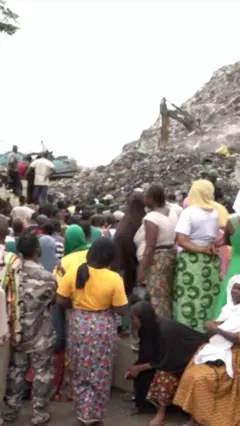 Ndị gbakọrọ n'ebe ikpo ahịhịa dagburu ọtụtụ mmadụ
