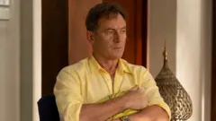 Jason Isaacs na terceira temporada de 'The White Lotus'