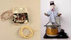 O computador portátil de roleta (à esquerda) e o Bounce Player (W. C. Fields).