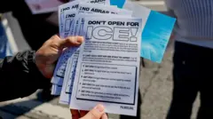 Panfleto distribuído em Atlanta orienta imigrantes a lidarem com o ICE, o serviço de imigração dos EUA