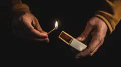 harka namaa kibiriitii qabsiisaa jiru