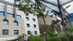 রাজধানীর বসুন্ধরায় পাশাপাশি দুটি বিশ্ববিদ্যালয় ক্যাম্পাস